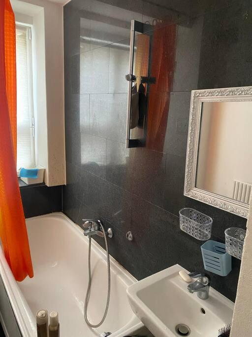 Exquisite Berlin Apartment Экстерьер фото